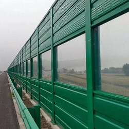 Шумозащитные комбинированные экраны в Иркутске